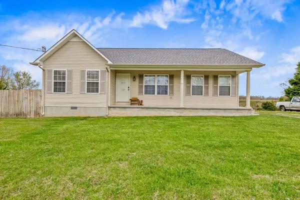 227 Hope Dr, Sparta, TN 38583