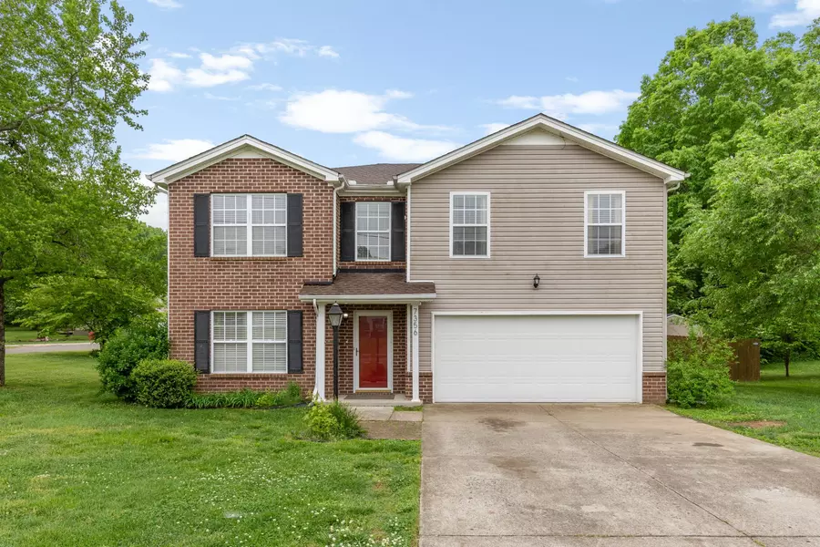 7356 Hidden Lake Cir, Fairview, TN 37062