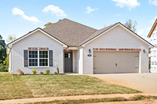 1095 Barnhill Road, Clarksville, TN 37040