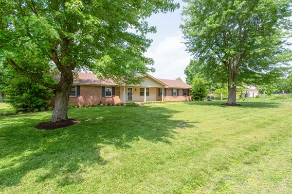 Murfreesboro, TN 37128,5012 Creekside Dr