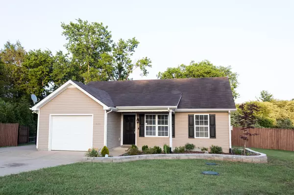 622 Whitewaters Lane, Murfreesboro, TN 37129