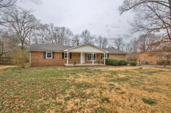 511 Wanda Lane, Tullahoma, TN 37388