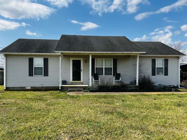 108 Cayenne Rd,  Bell Buckle,  TN 37020