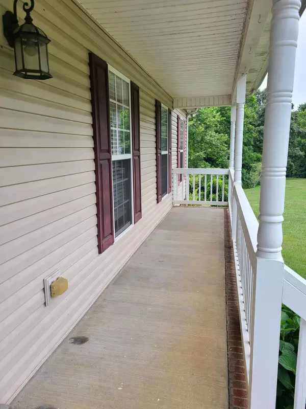 Cedar Hill, TN 37032,1863 Stroudville Rd