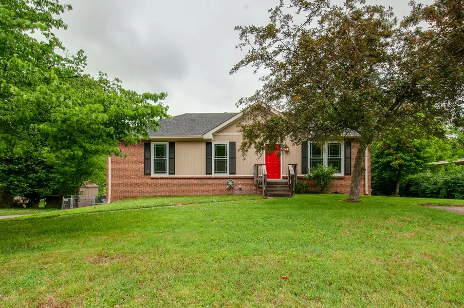 4921 Teton Dr, Old Hickory, TN 37138