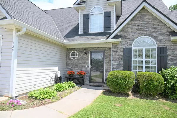 Calhoun, GA 30701,125 Pin Oak Lane