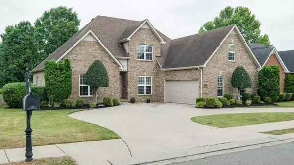 Murfreesboro, TN 37128,3092 Vicwood Dr