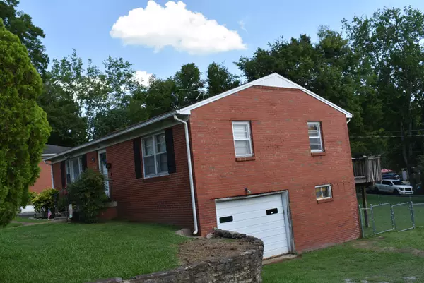 Lewisburg, TN 37091,923 Florence St