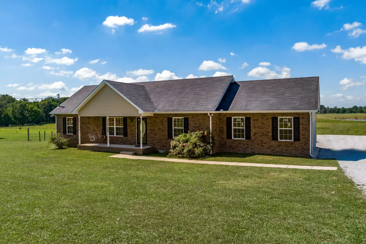 Unionville, TN 37180,152 Davis Ln