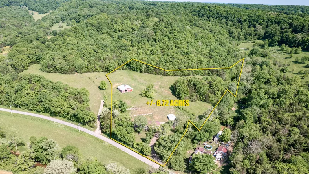 4187 Booker Farm Rd, Hampshire, TN 38461