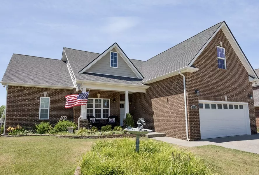 2036 Sunflower Dr, Spring Hill, TN 37174