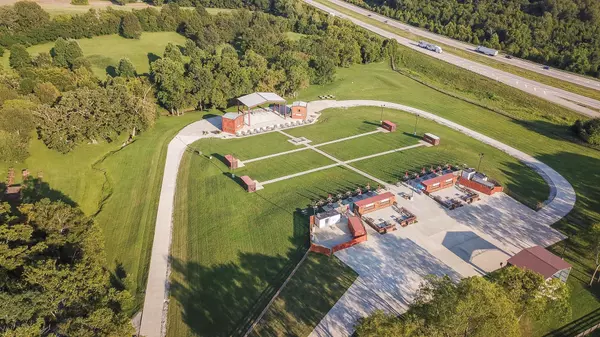 8241 Malachi Ln, Arrington, TN 37014