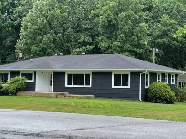 Hohenwald, TN 38462,430 W 5th Ave