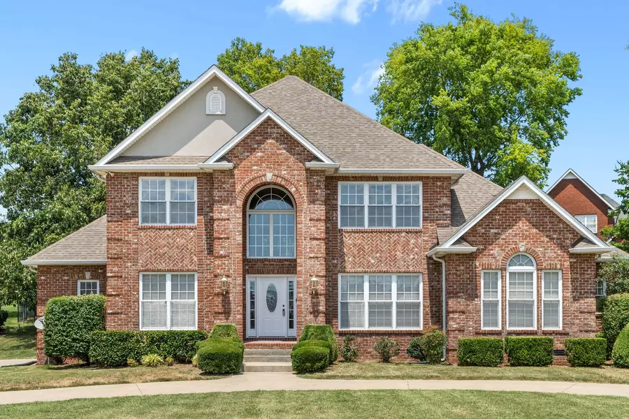 326 Gray Hawk Trl, Clarksville, TN 37043