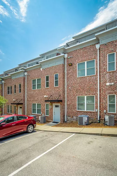 221 Delmont Street #131, Chattanooga, TN 37405