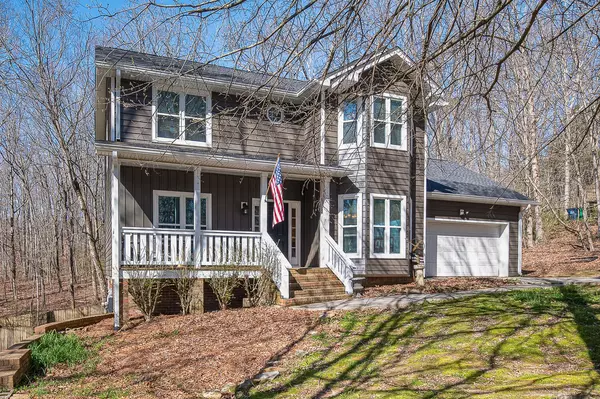 4713 Creek Point Lane,  Signal Mountain,  TN 37377