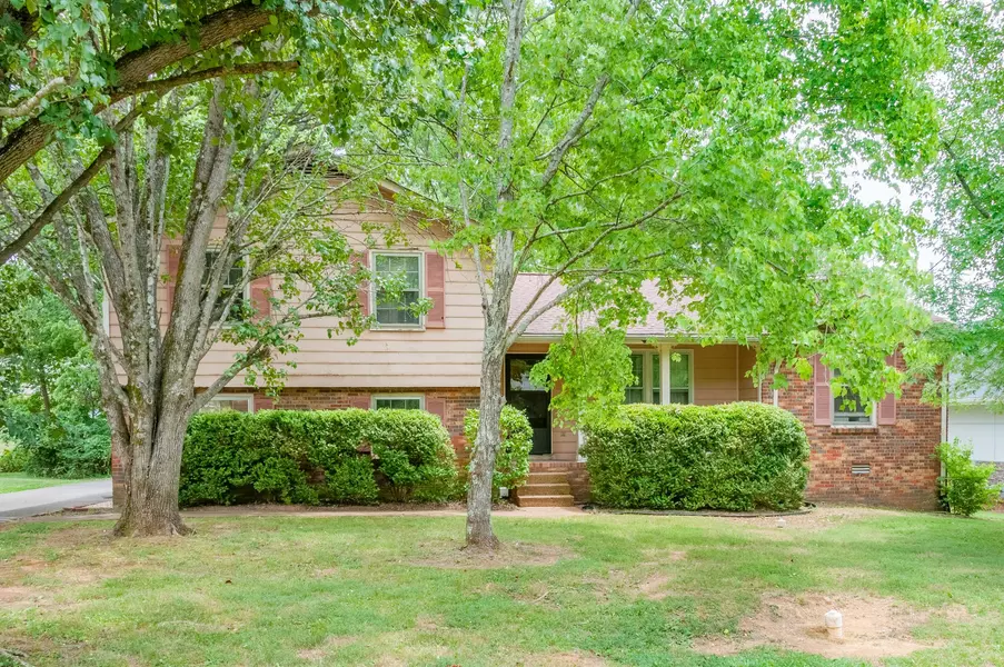 105 Pebble Creek Rd, Franklin, TN 37064