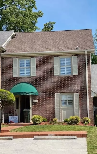 6740 Hickory Manor Circle, Chattanooga, TN 37421