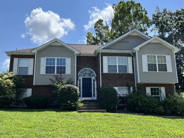 3403 Quicksilver Ln, Clarksville, TN 37042