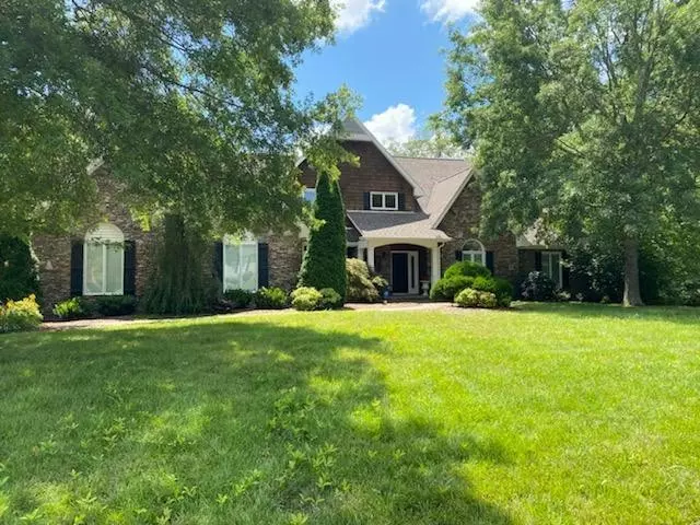 516 Gibson Pond Road, Chattanooga, TN 37421