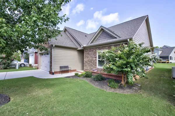 Ooltewah, TN 37363,8675 Kennerly Court