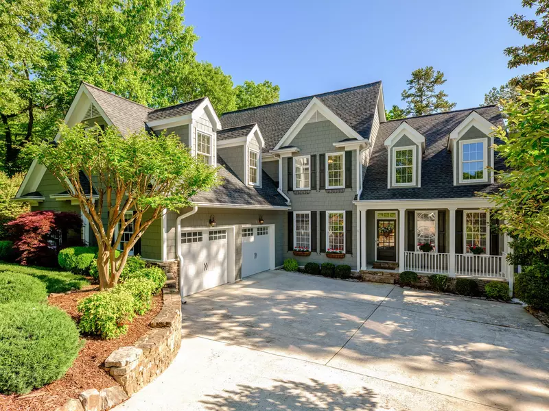 1306 Stonehurst Circle, Ooltewah, TN 37363