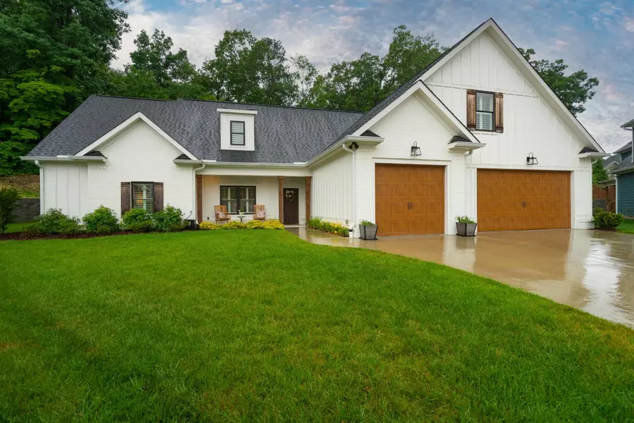 9402 Silver Stone Lane, Ooltewah, TN 37363