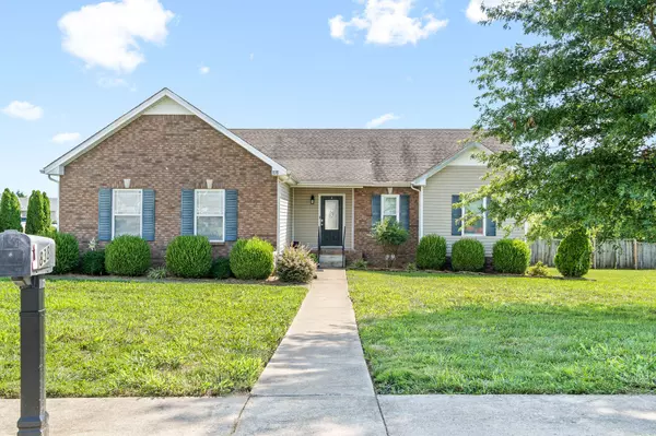 838 Samantha Lane, Clarksville, TN 37040