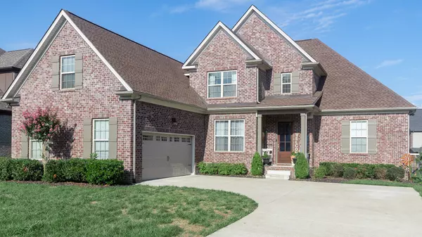 713 Rain Meadow Ct, Spring Hill, TN 37174