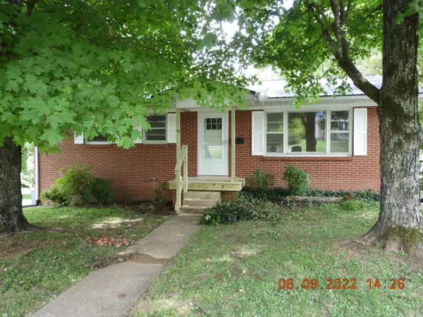 Pulaski, TN 38478,657 E Jefferson St