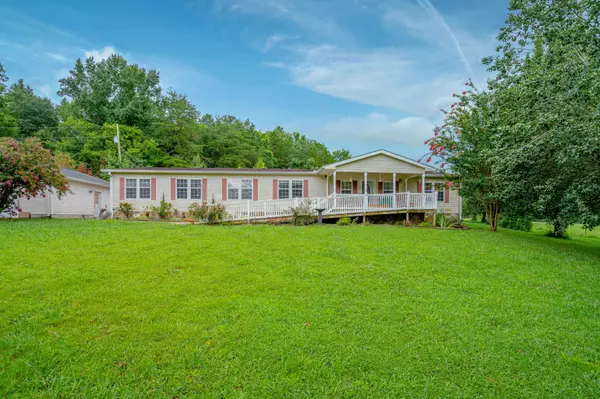 262 Mountain Cove Road, Whitwell, TN 37397