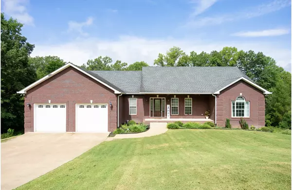 149 Shane Lee Cir, Dover, TN 37058