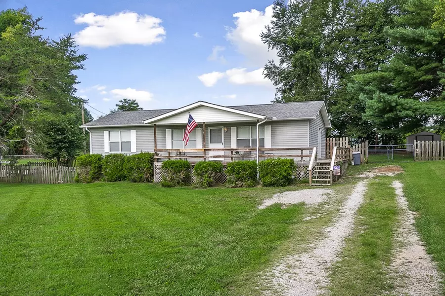 414 Wallace St, Doyle, TN 38559