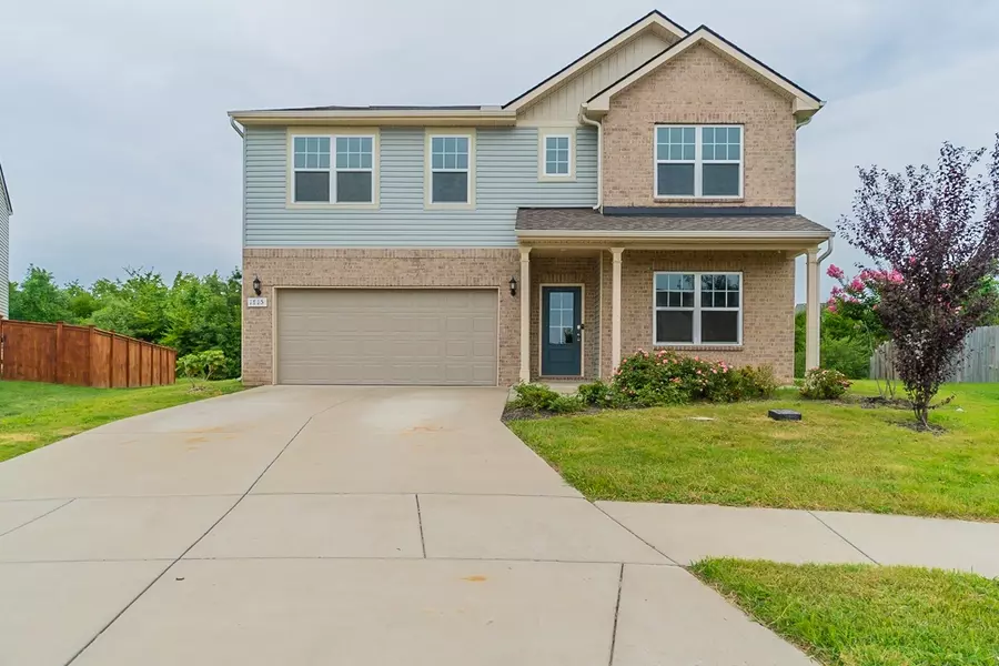 1715 Red Clay Dr, Lebanon, TN 37087