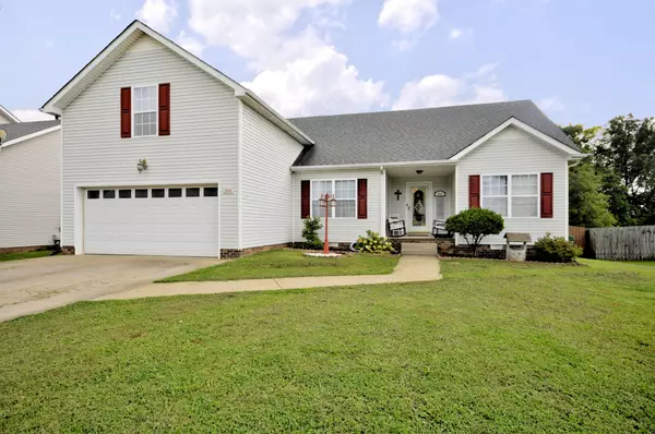 3844 ALY SHEBA DR, Clarksville, TN 37042