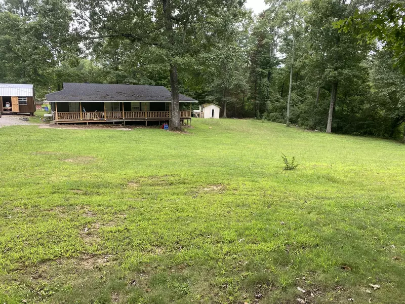 61 53rd Ave, Gruetli Laager, TN 37339