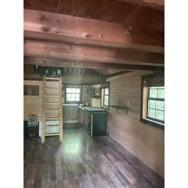 Nunnelly, TN 37137,3701 Fox Den