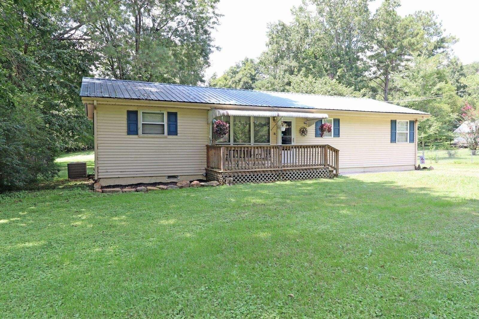 726 Vernon Drive, Tunnel Hill, GA 30755