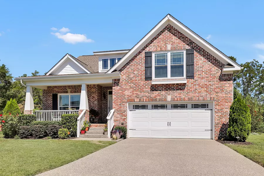 4005 Red Brick Ct, Spring Hill, TN 37174