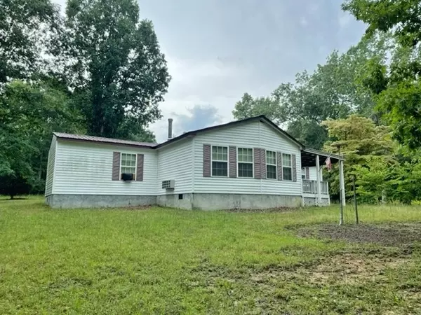 281 Wigwam St, Sparta, TN 38583