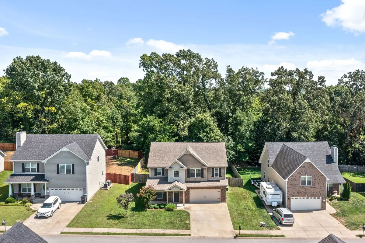 Clarksville, TN 37040,895 Cherry Blossom Ln