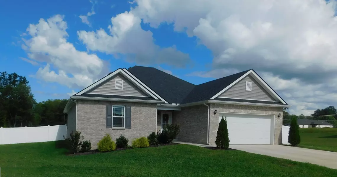 173 Blue Sky Ct, Tullahoma, TN 37388