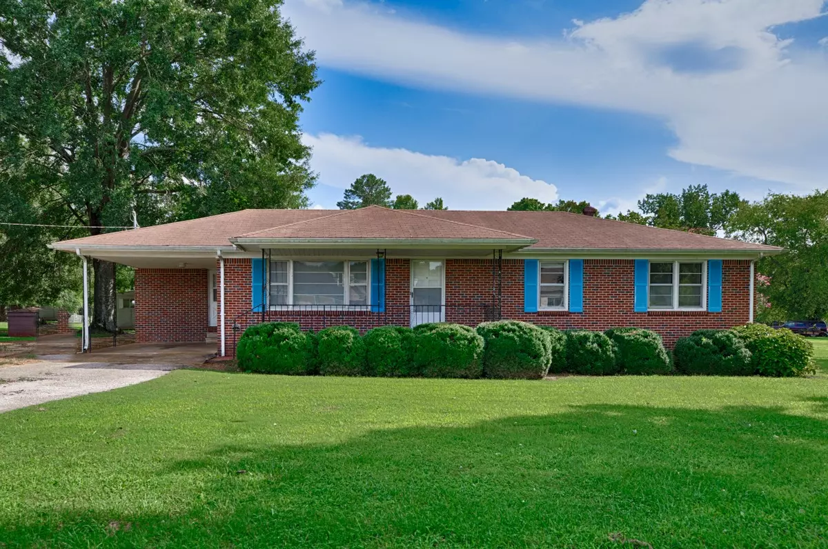 Brownsboro, AL 35741,1054 Wall Rd