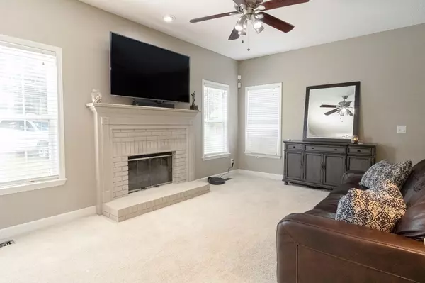 Calhoun, GA 30701,118 Chase Court #NE