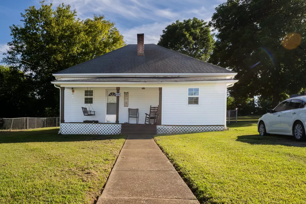 Lewisburg, TN 37091,737 Belfast St