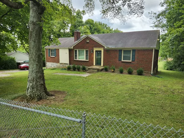 721 W Old Hickory Blvd, Madison, TN 37115