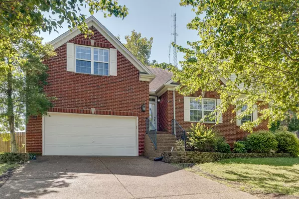 145 Stillwater Trl, Hendersonville, TN 37075