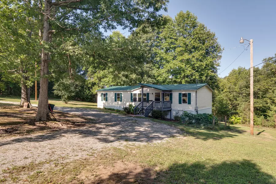 1824 Buffalo Rd, Hohenwald, TN 38462