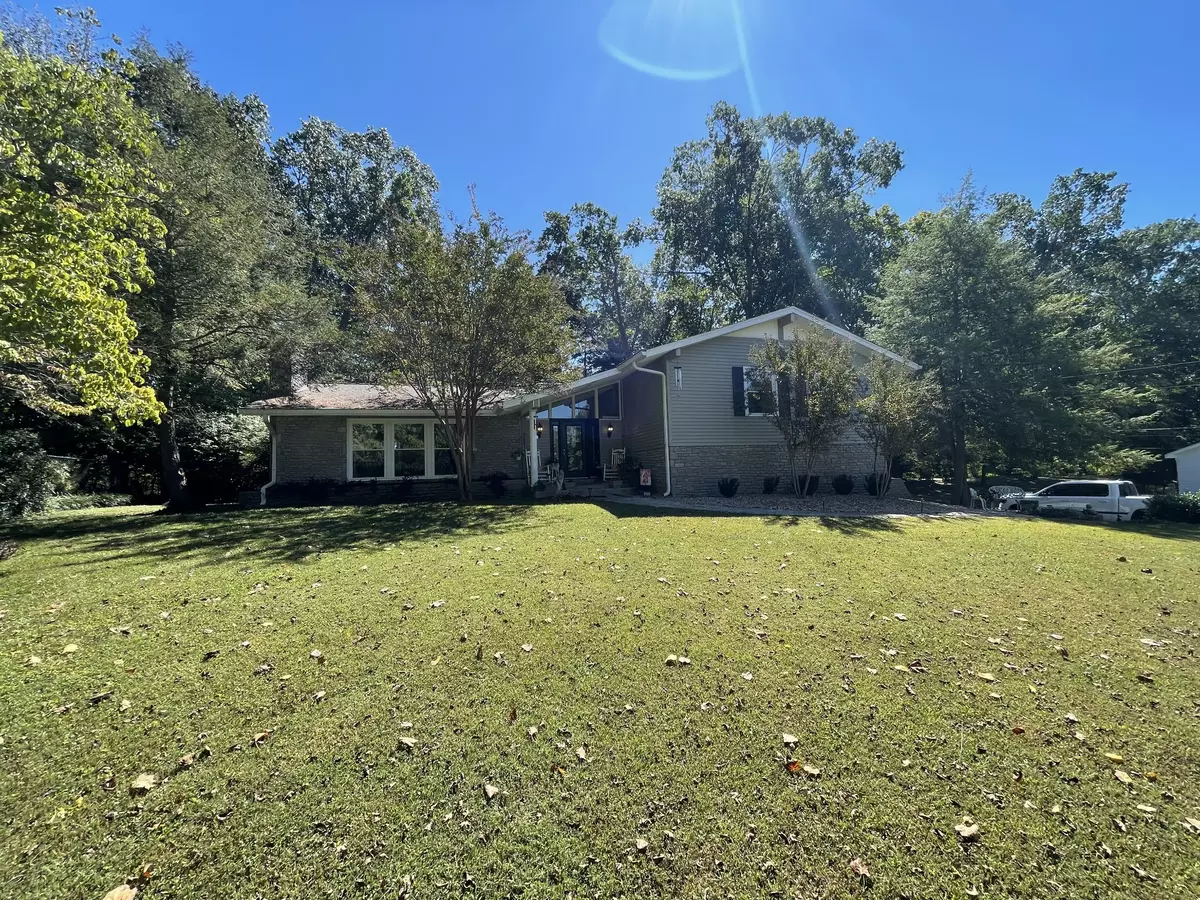 Shelbyville, TN 37160,312 Riverbend Country Club Rd