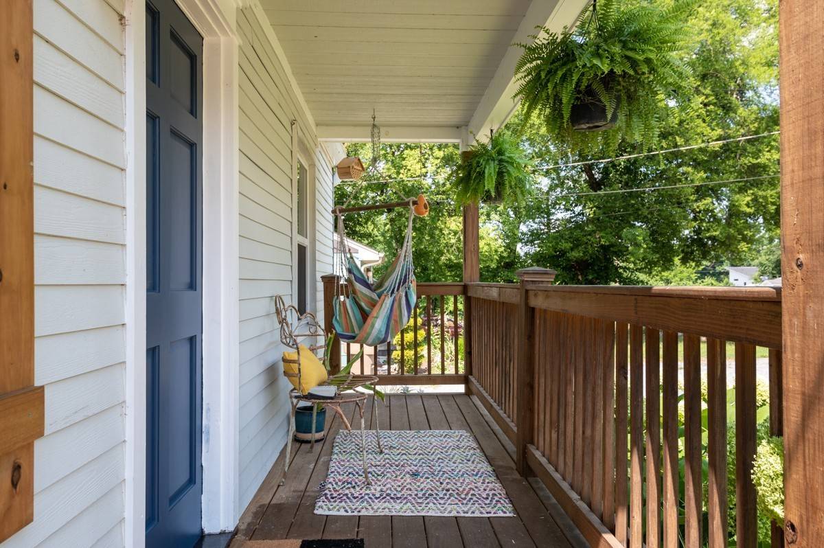 Nashville, TN 37216,914 Thomas Ave